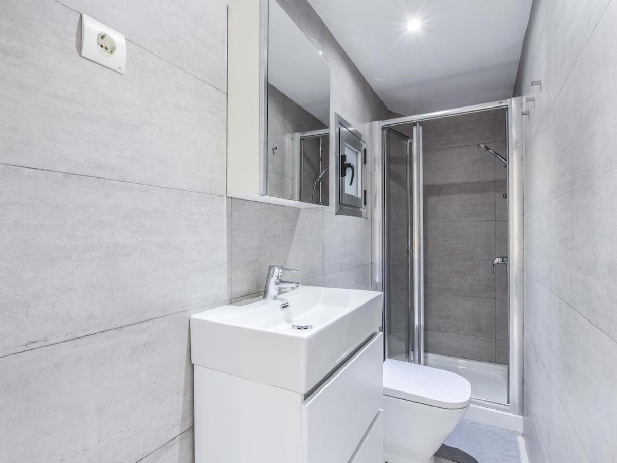 Appartement Apartamento Reformado En El Centro à Madrid Extérieur photo